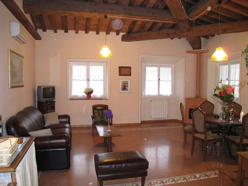 Hotel Sani Tourist House Florencia Exterior foto